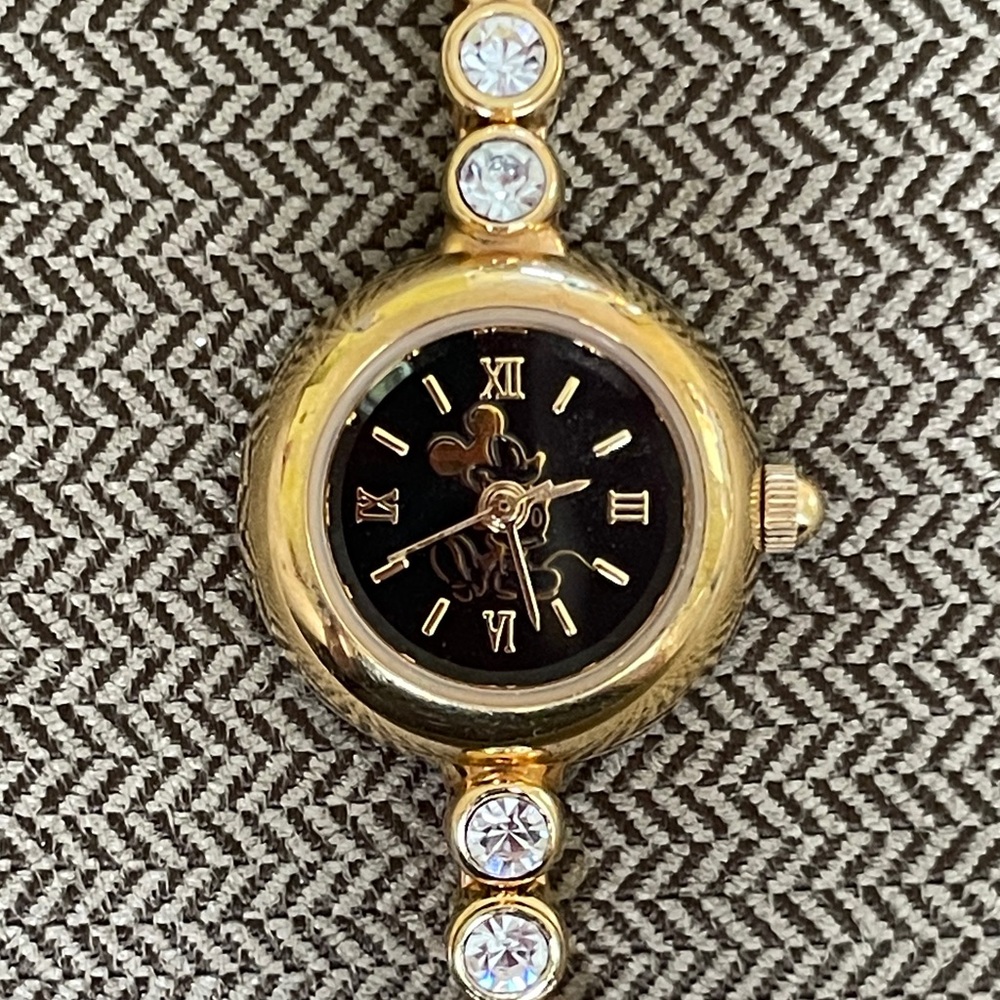 Disney Time Works Mickey Mouse women’s watch - Picture 2 of 14